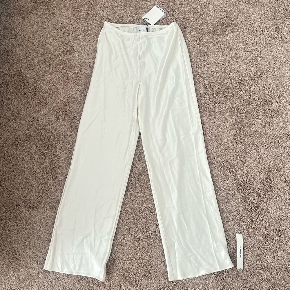 NEW Reformation Gale Satin Mid Rise Bias Pant
XSP